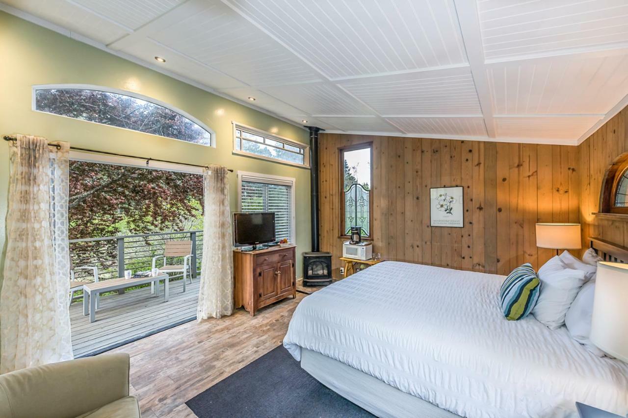 Inn At Schoolhouse Creek Little River Esterno foto
